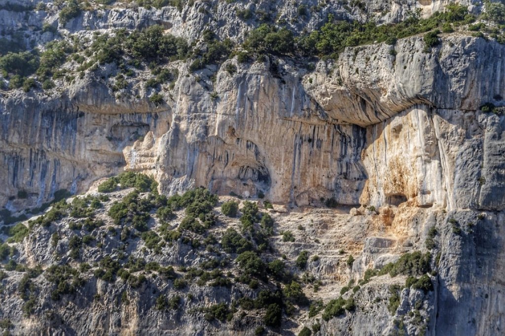 Falaises des Gorges de la Nesque.