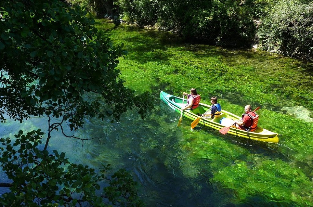 Kayak sur la Sorgue.