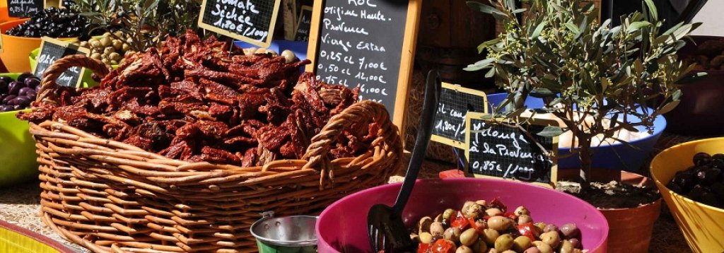 March&eacute; du Var.