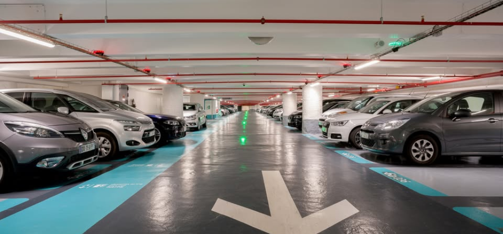 R&eacute;server un parking en Provence.