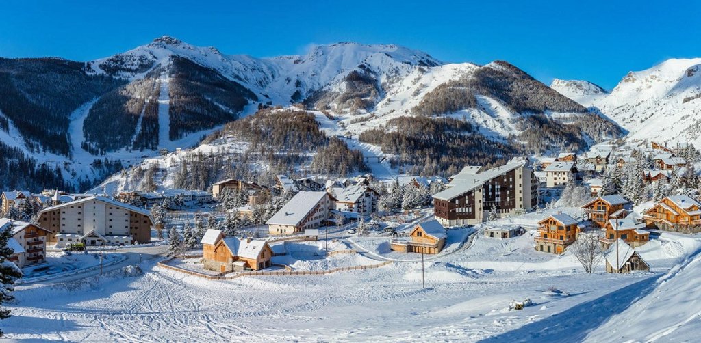 Station de sports d'hiver d'Auron.