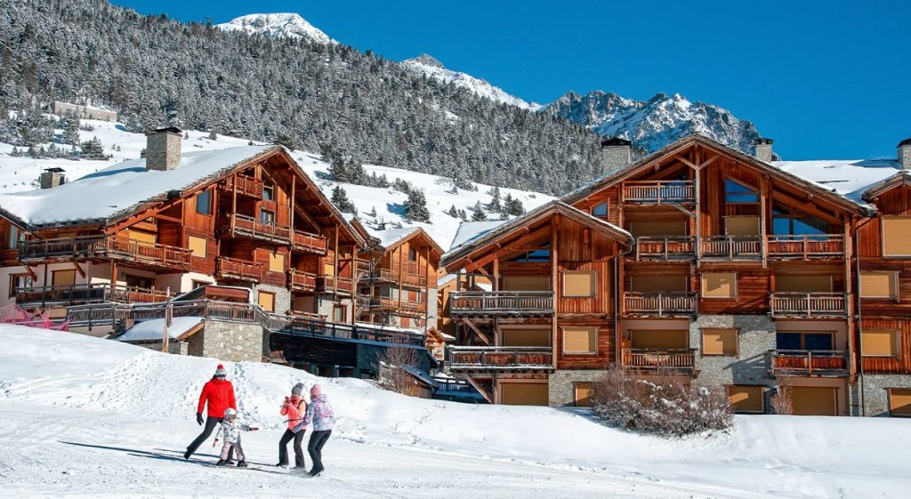 La station de Montgen&egrave;vre.