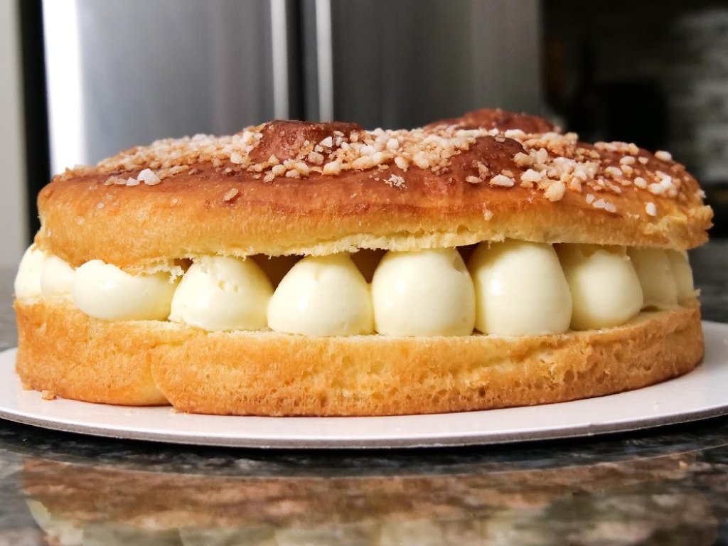 La Tarte Trop&eacute;zienne.