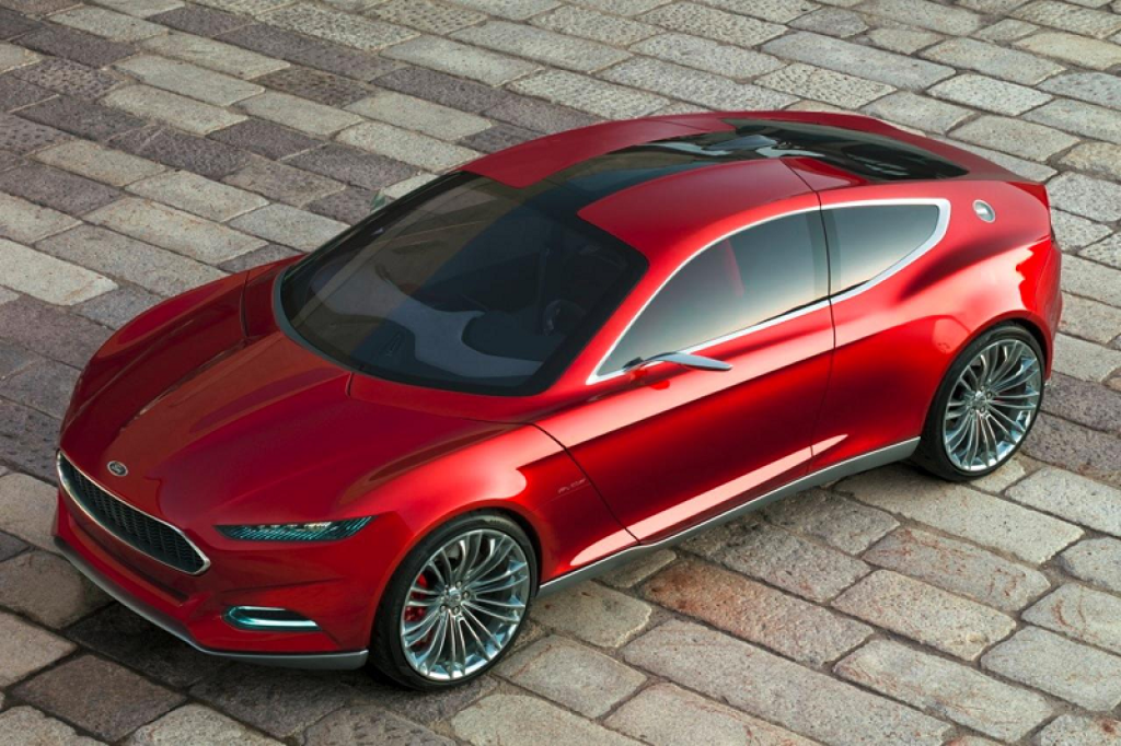 Voiture &eacute;lectrique en Provence.