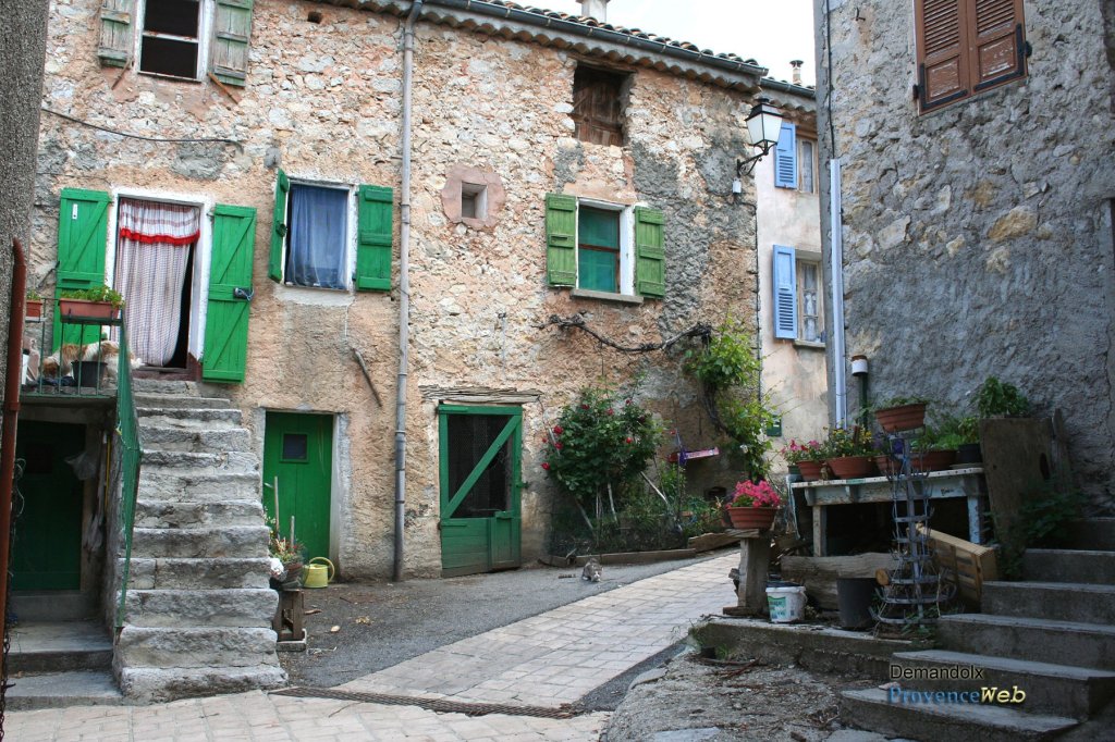 Ruelle du centre.