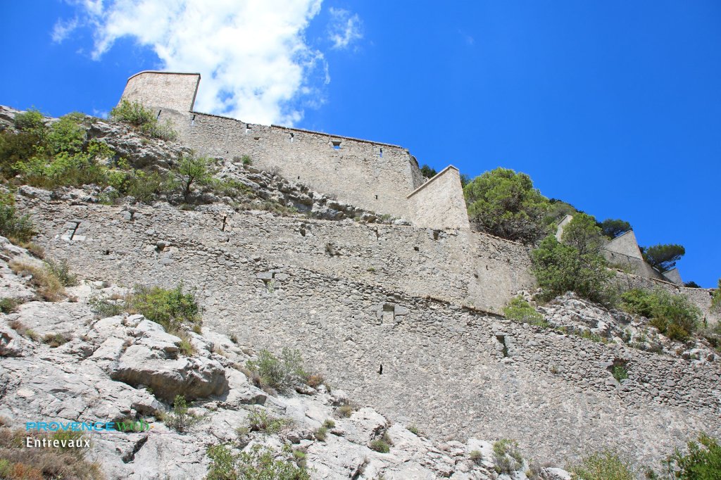 Forteresse.
