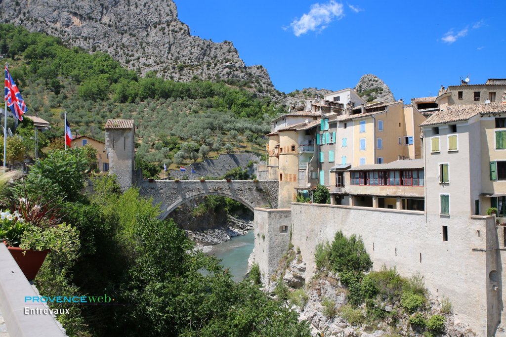Pont d'Entrevaux.