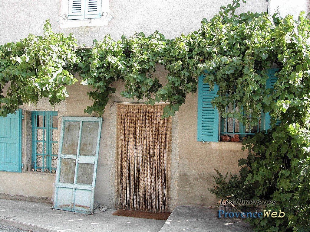 Rue du village.