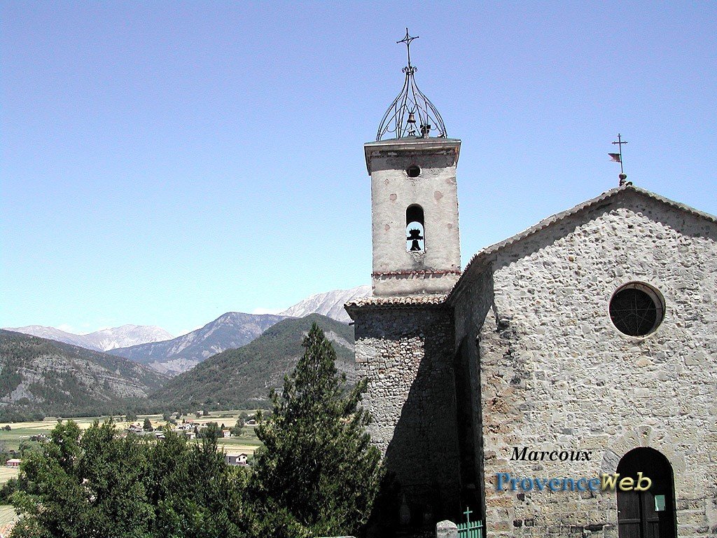 Le village de Marcoux dans les Alpes de Haute Provence.