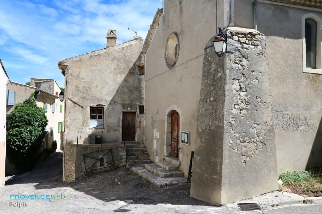 Centre ancien de Peipin.