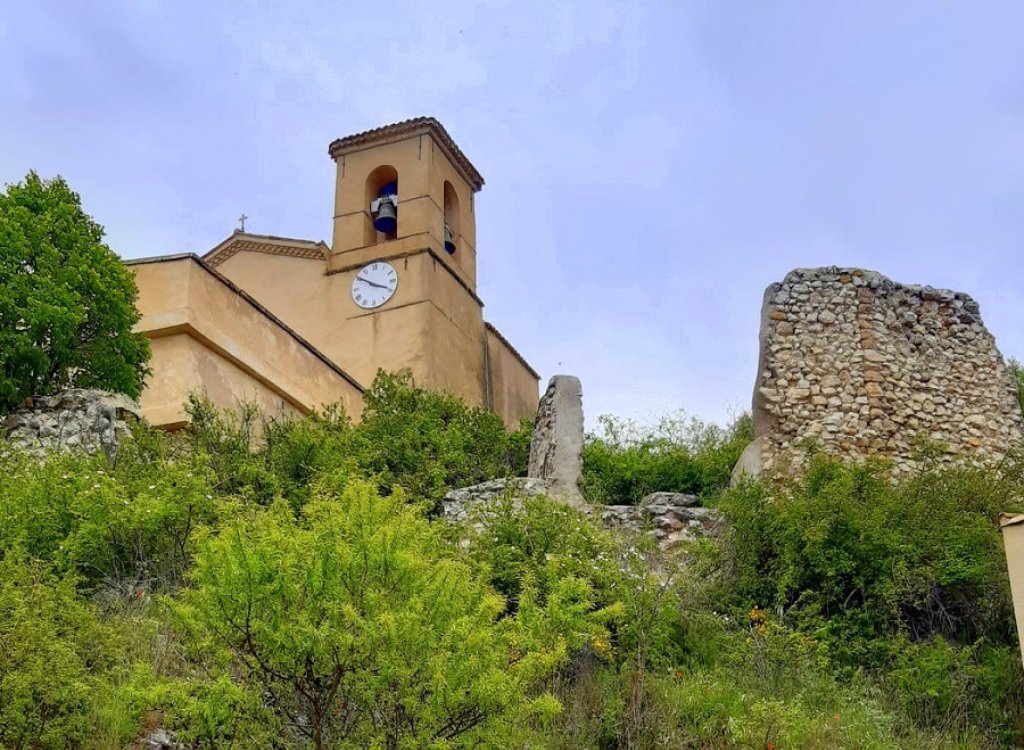 L'&eacute;glise de Saint Jurs.
