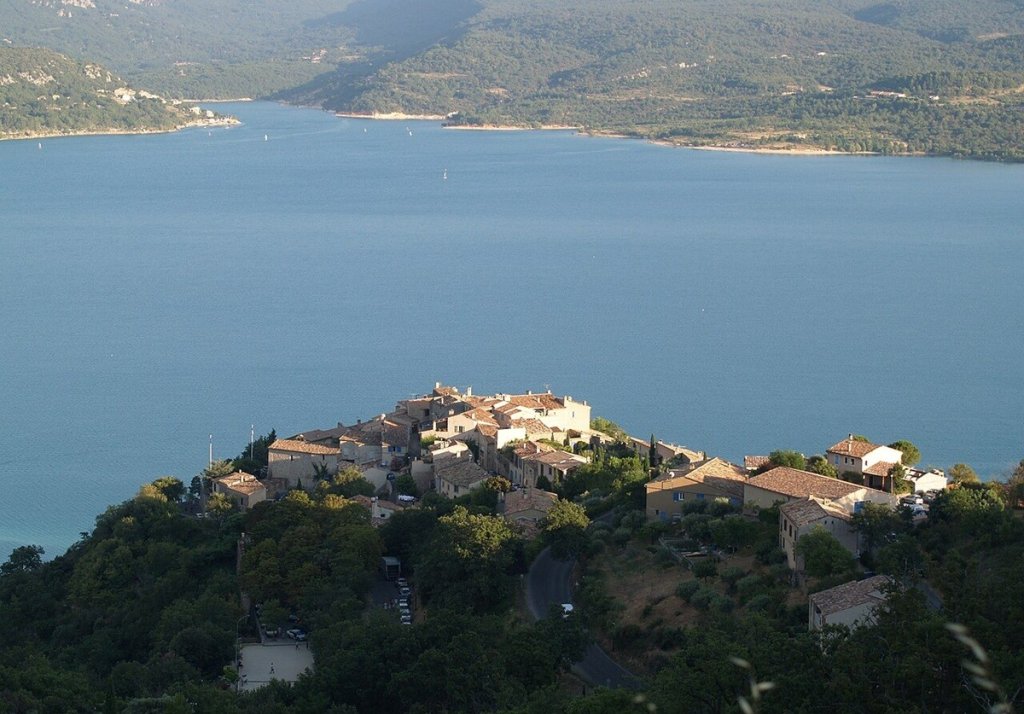 Le village de Sainte Croix du Verdon.