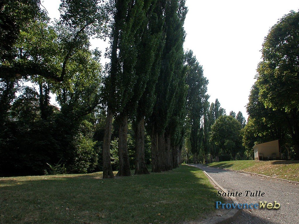 Sainte Tulle 04.