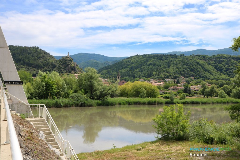 Rivi&egrave;re &agrave; Volonne.