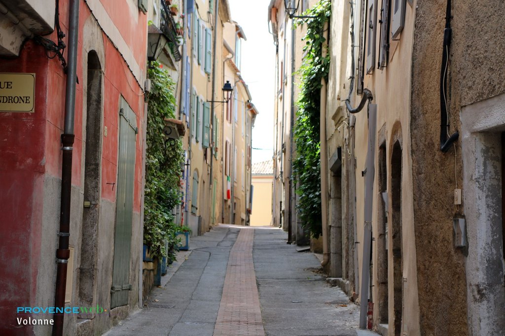 Ruelle du centre.