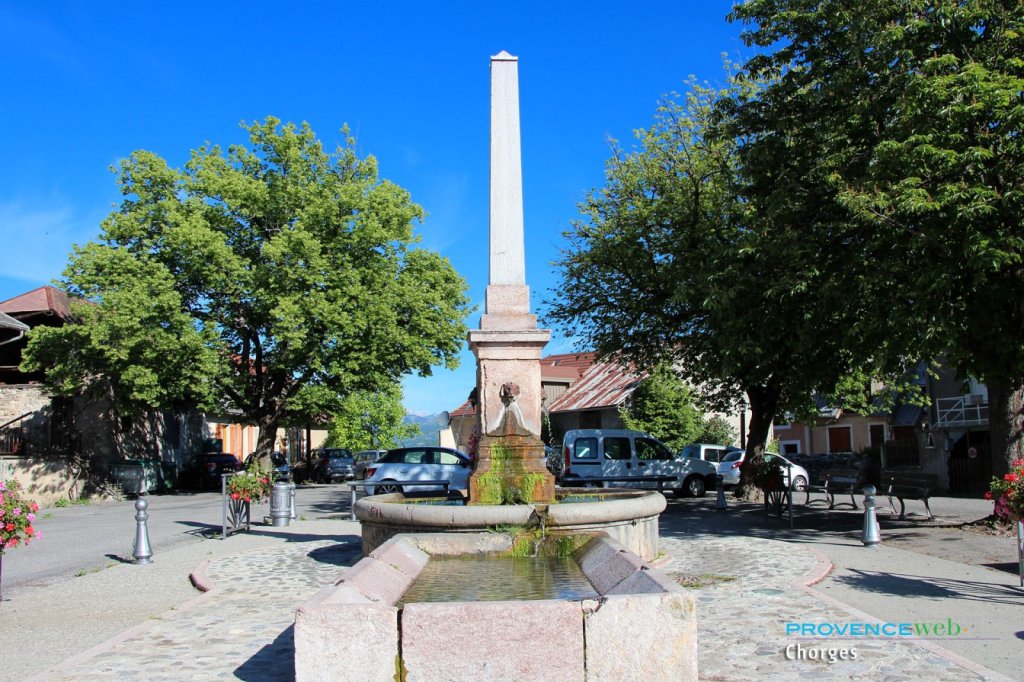 Fontaine &agrave; Chorges.