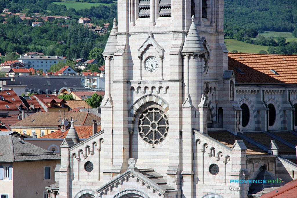 Cath&eacute;drale de Gap.