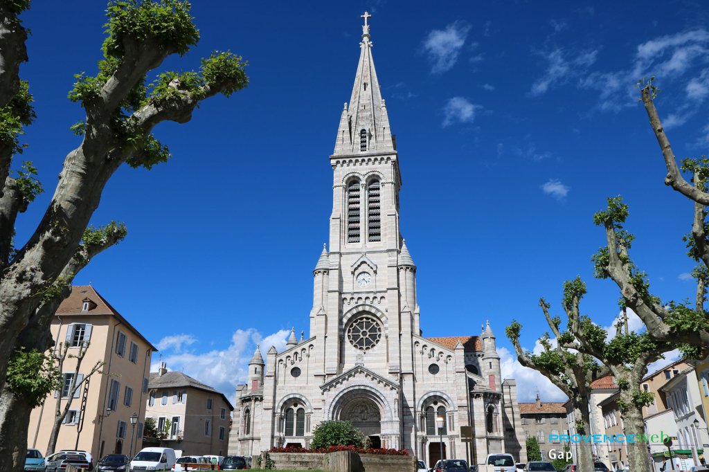 Cath&eacute;drale de Gap.