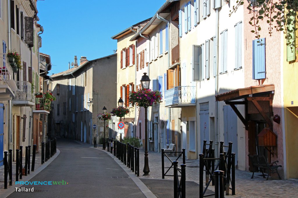 Ruelle &agrave; Tallard 05.
