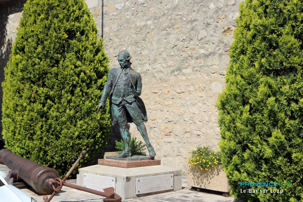 Statue de l'Amiral de Grasse au Bar sur Loup.