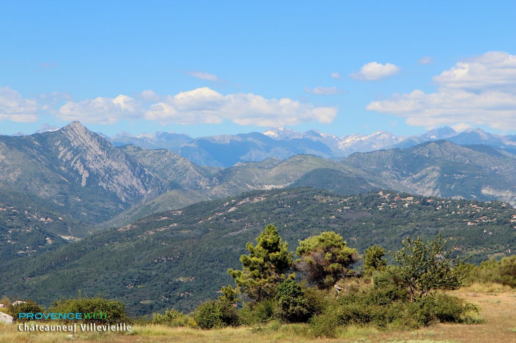 Les montagnes.