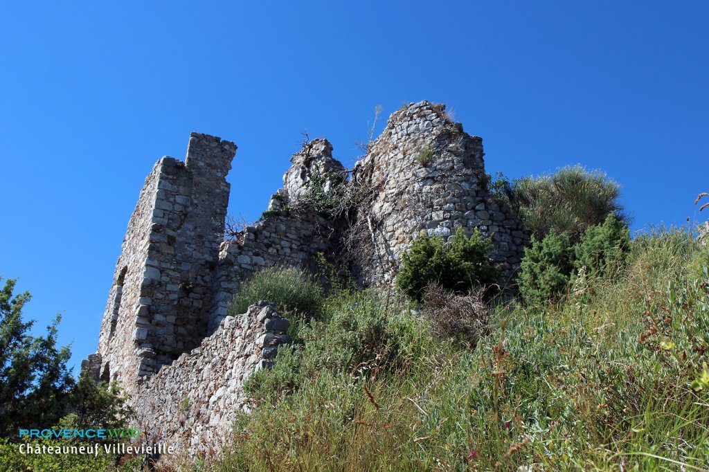 Ruines.
