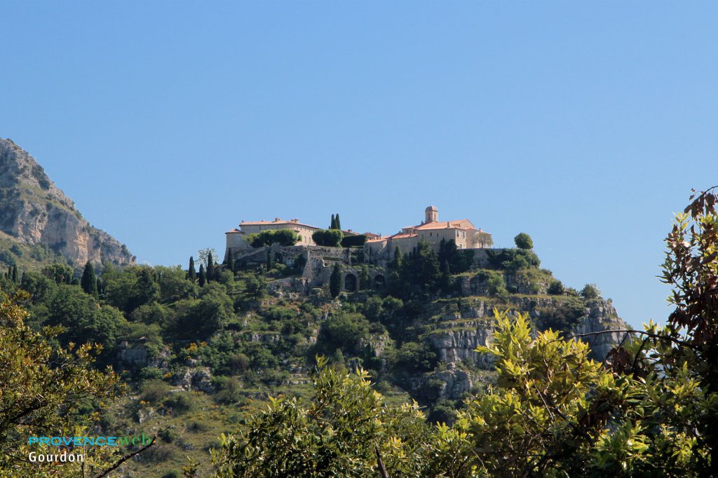 Le village perch&eacute; de Gourdon.