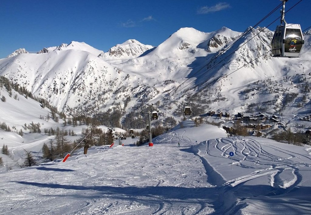 ski Isola 2000.