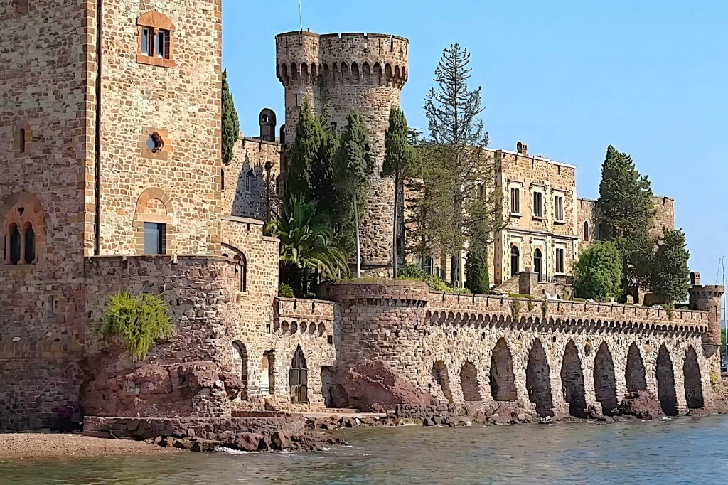 Ch&acirc;teau de Mandelieu la Napoule.