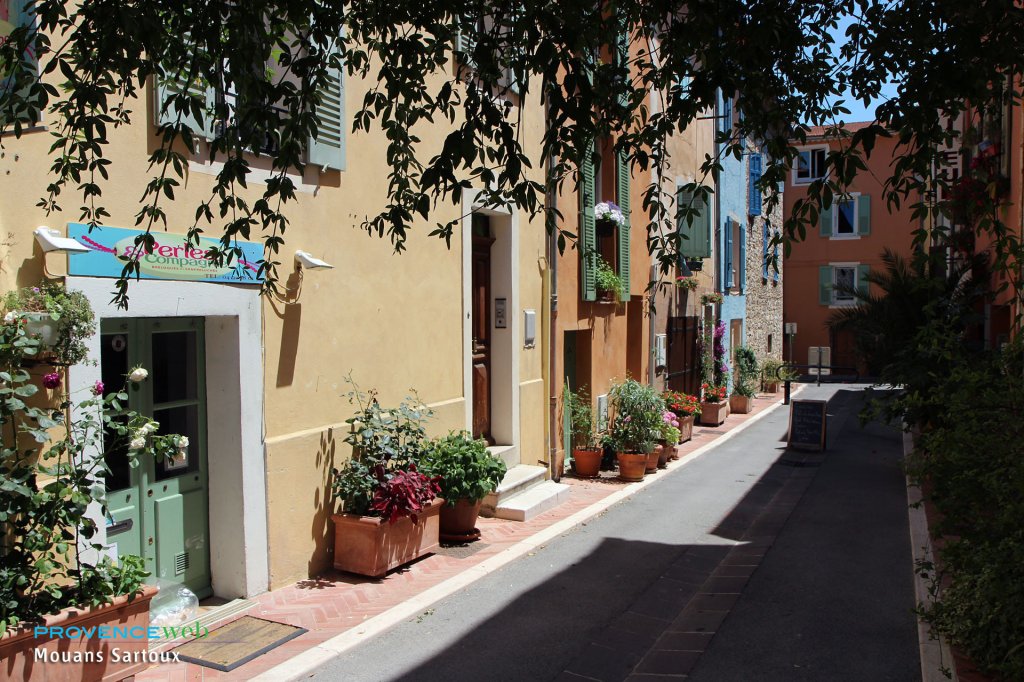 Village de Mouans Sartoux.