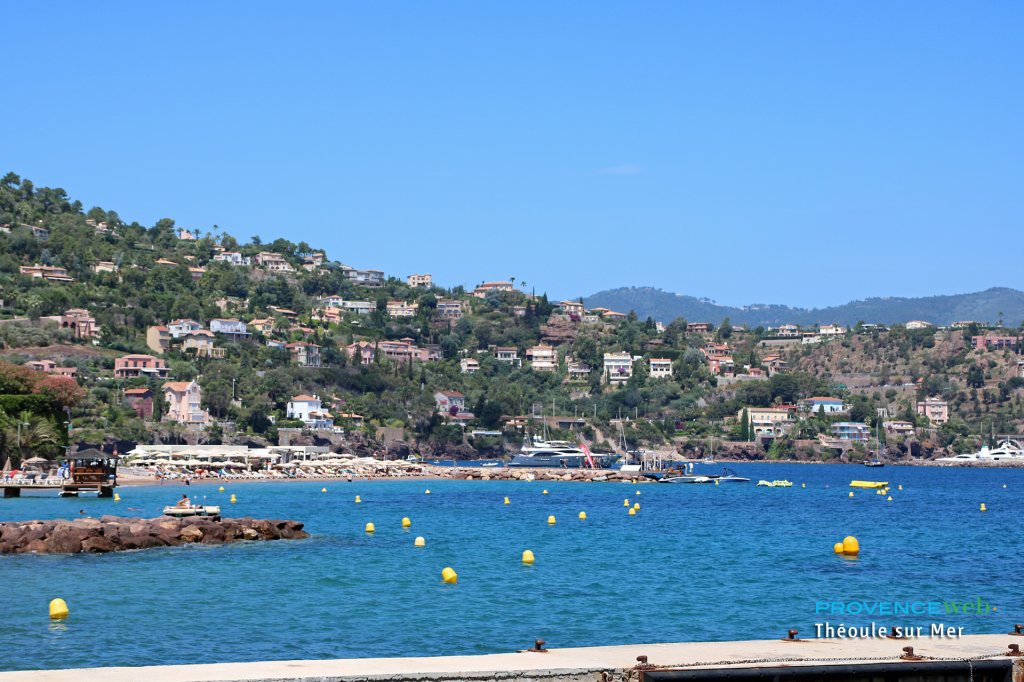 La mer &agrave; Th&eacute;oule sur Mer.