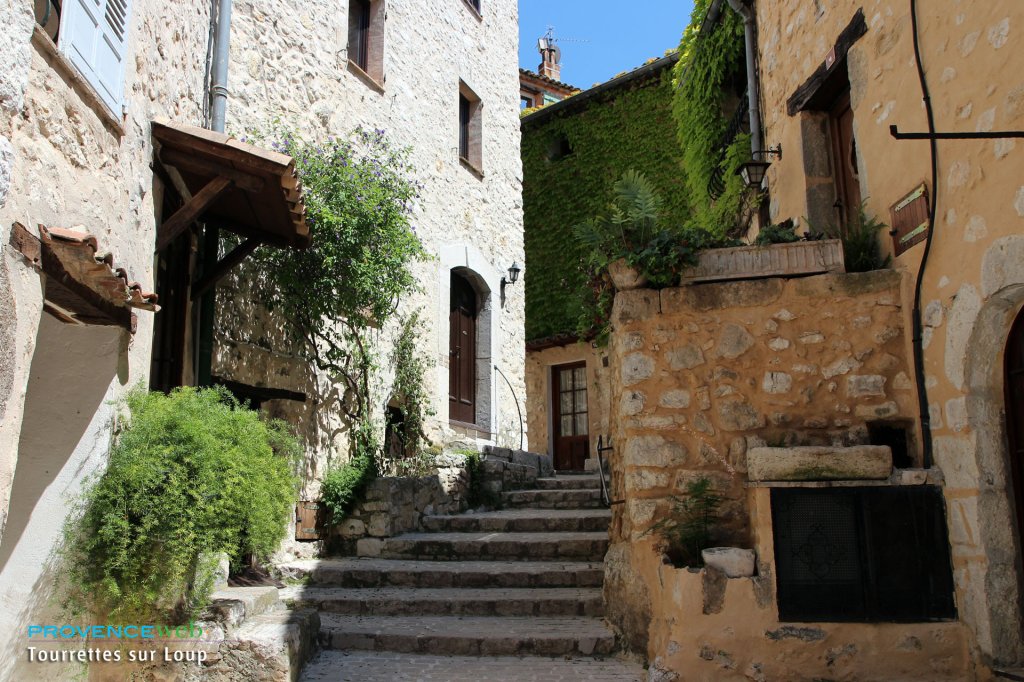 Tourrettes sur Loup dans les Alpes Maritimes.