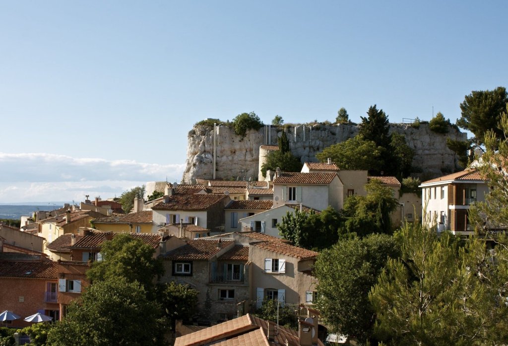 Le village de Bouc Bel Air dans les Bouches du Rh&ocirc;ne.