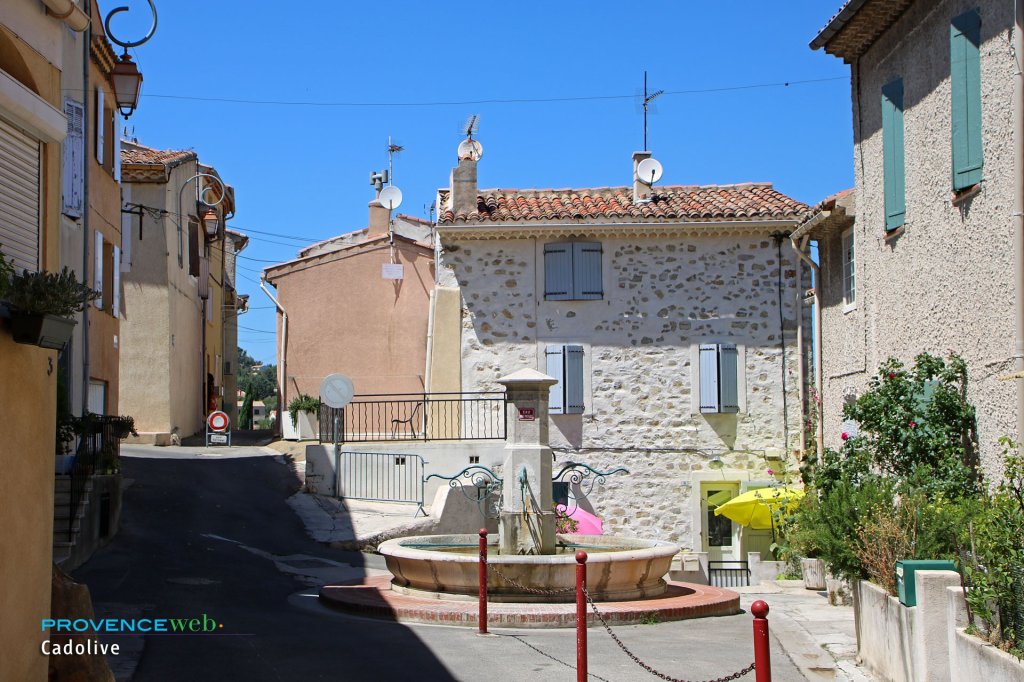 Fontaine.