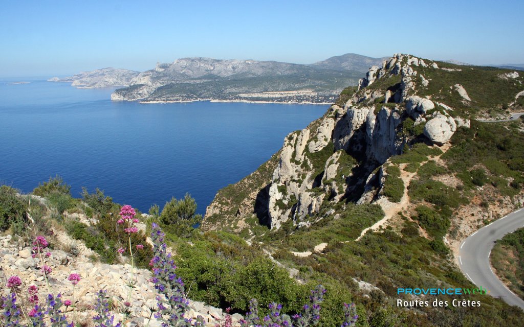 Route des Cr&ecirc;tes.