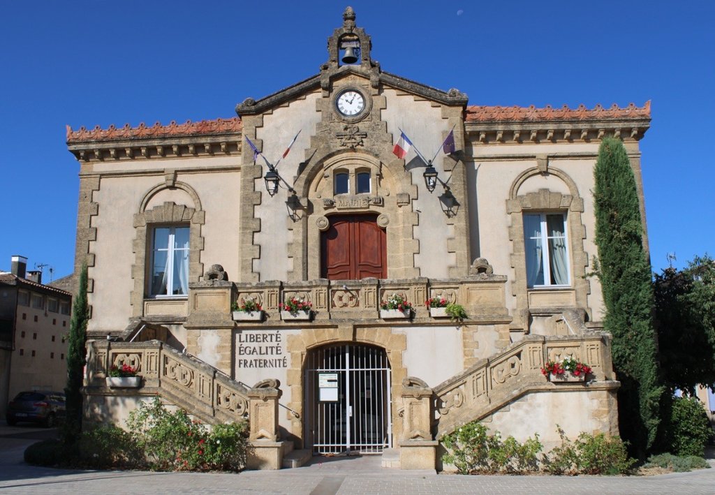 Le village de Charleval dans les Bouches du Rh&ocirc;ne.