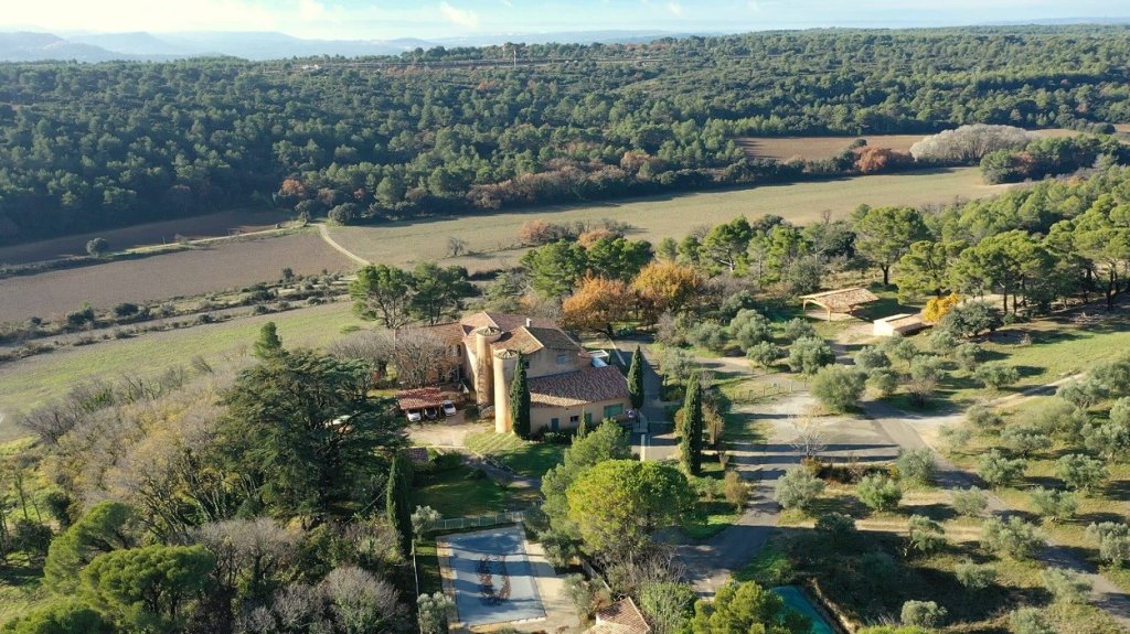 Campagne autour d'Eguilles.
