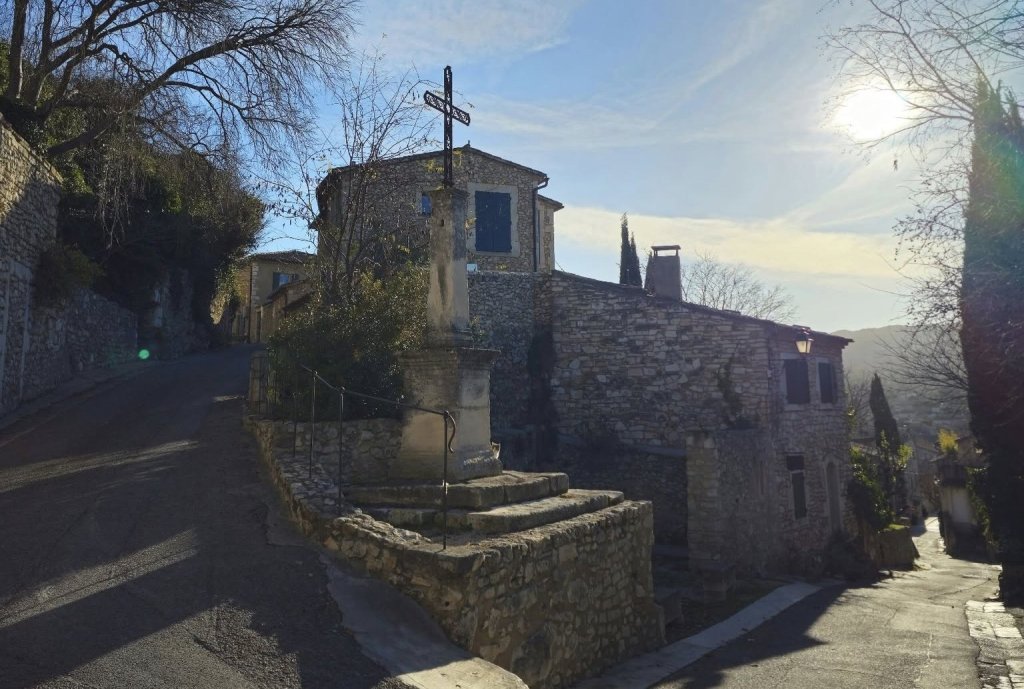 Ruelle &agrave; Eygali&egrave;res.