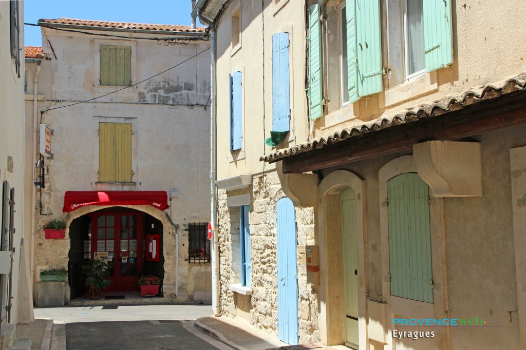 Ruelle du vieux centre.