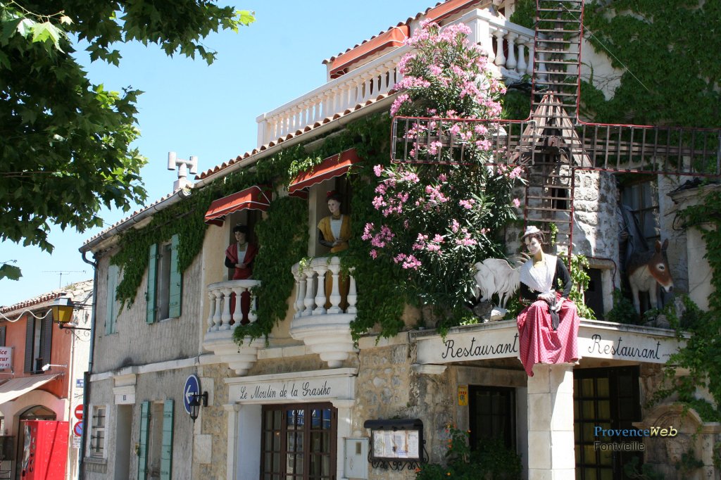 Village de Fontvieille.