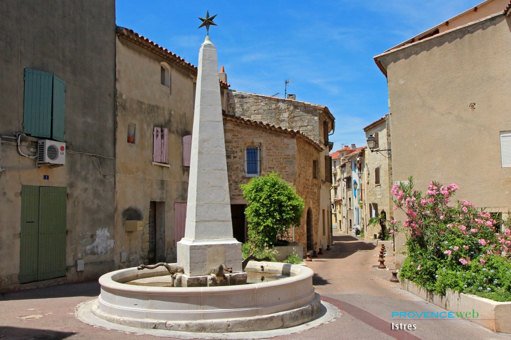 Place &agrave; Istres.