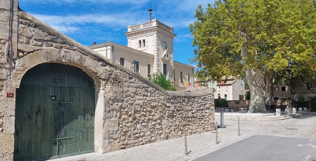 Le Paradou dans les Alpilles.