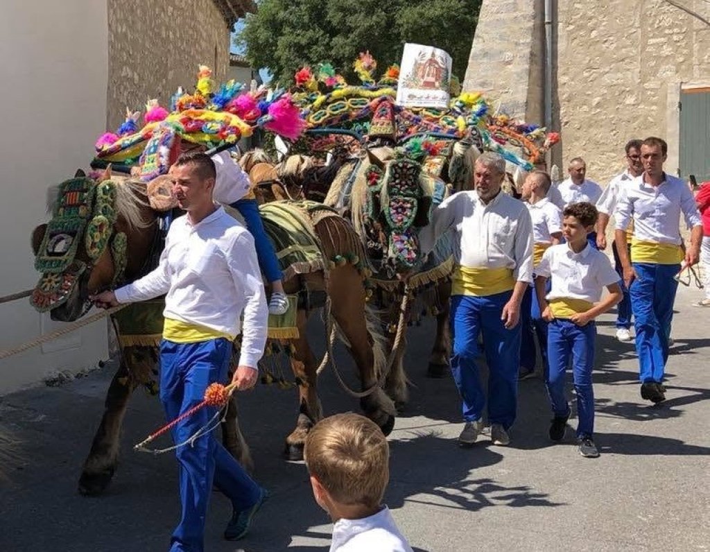 F&ecirc;te de la Saint Eloi &agrave; Moll&eacute;g&egrave;s.