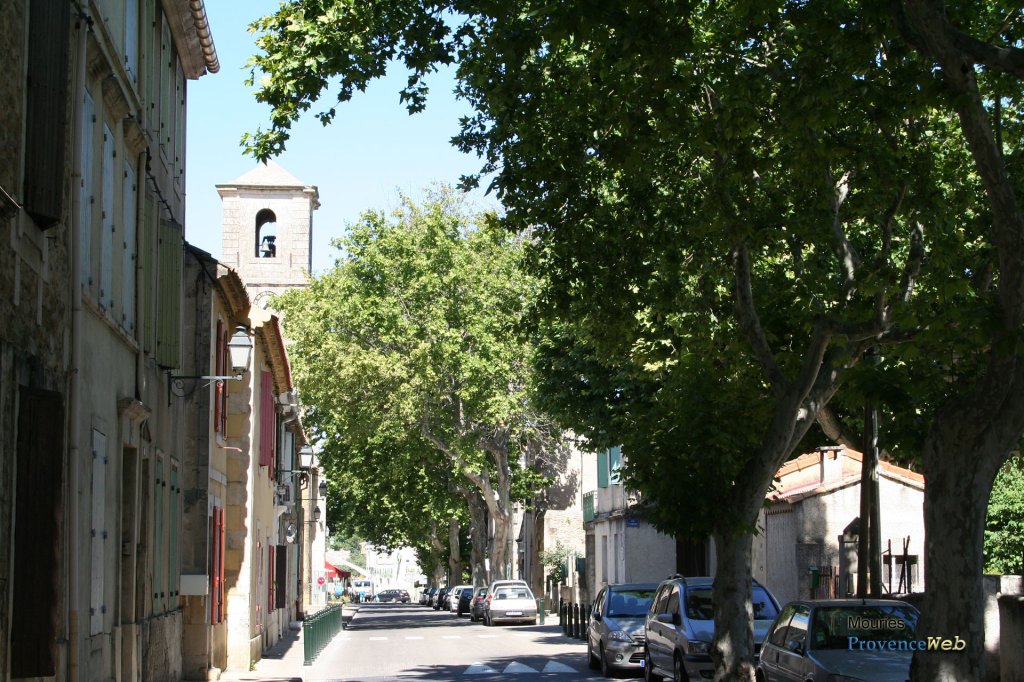 rue &agrave; Mouri&egrave;s.