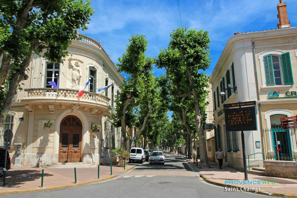 Saint Chamas mairie.