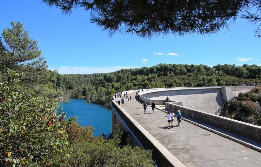 Barrage de Bimont &agrave; Saint Marc Jaumegarde.