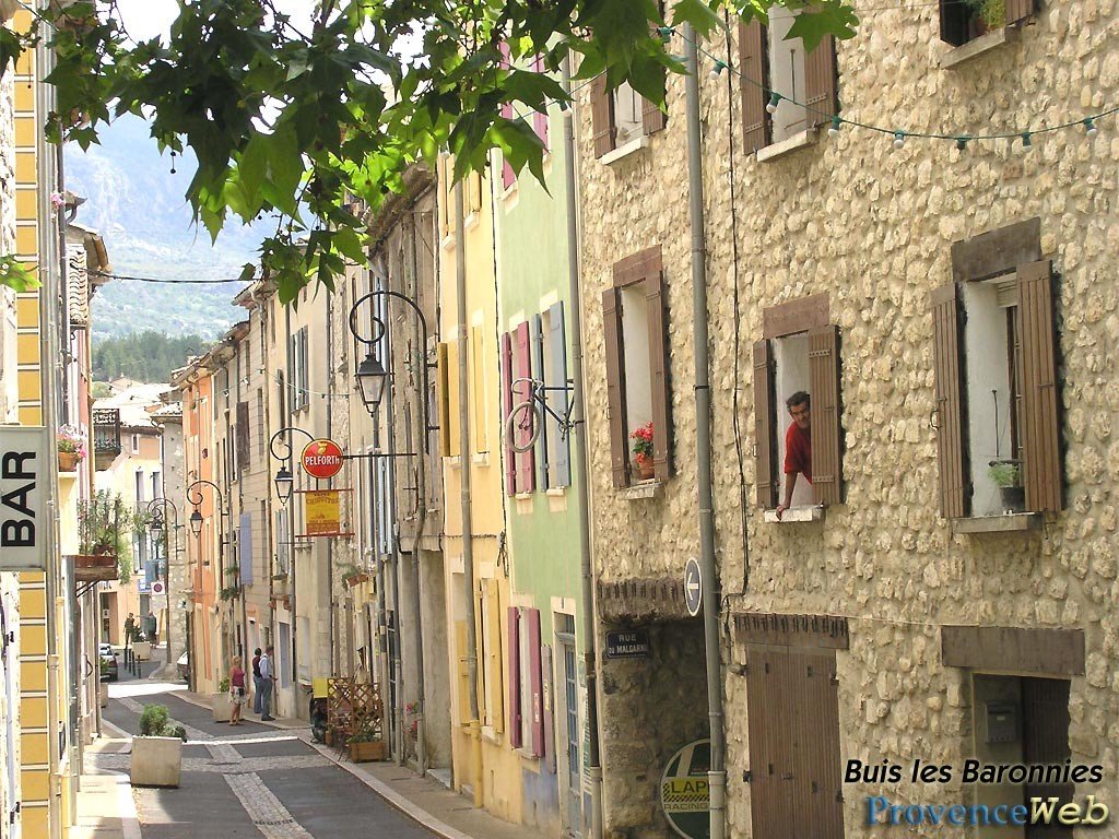 Rue du village.