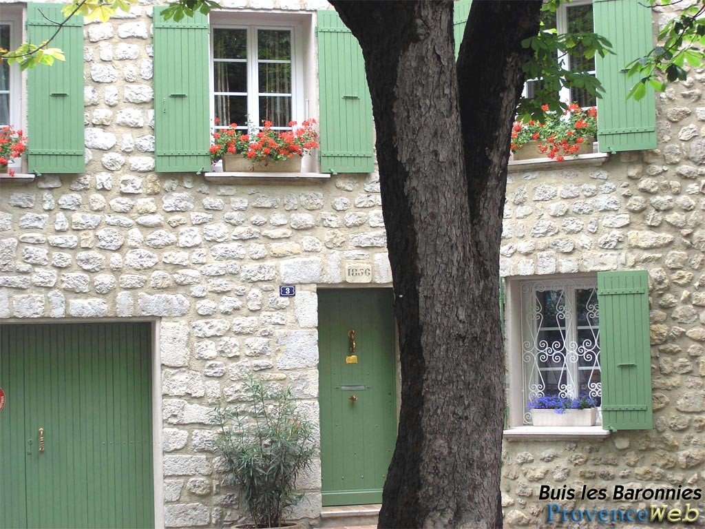 Jolie maison.