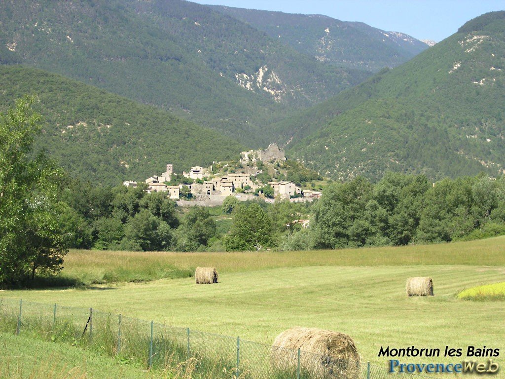 Montbrun les Bains dans la Dr&ocirc;me Proven&ccedil;ale.