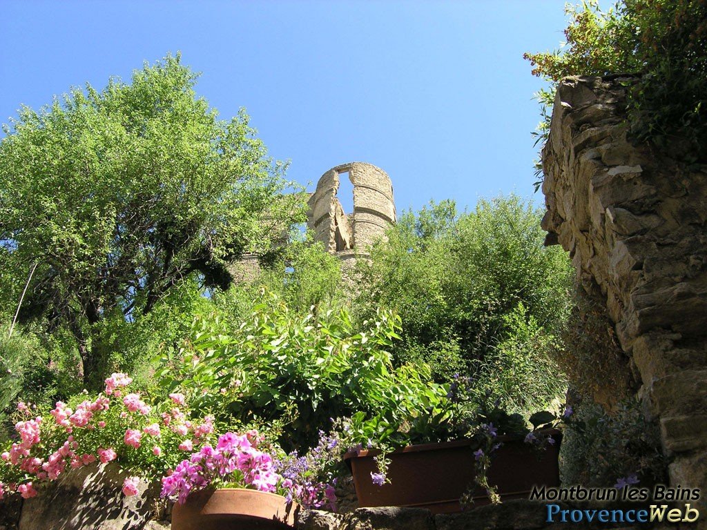 Ruines.